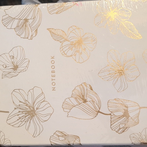 Eccolo World Traveler Hardcover Acid Free Lined Handmade Notebook New - Picture 2 of 5